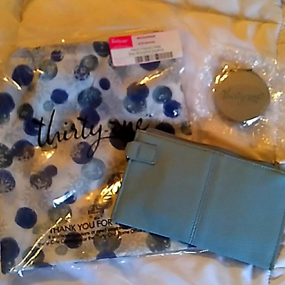 Thirty one brand bag walket/change purse